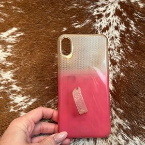 Pink Ombré Loopy Case